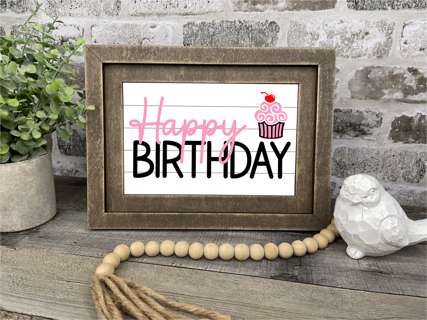 "Happy Birthday" Farmhouse Insert
