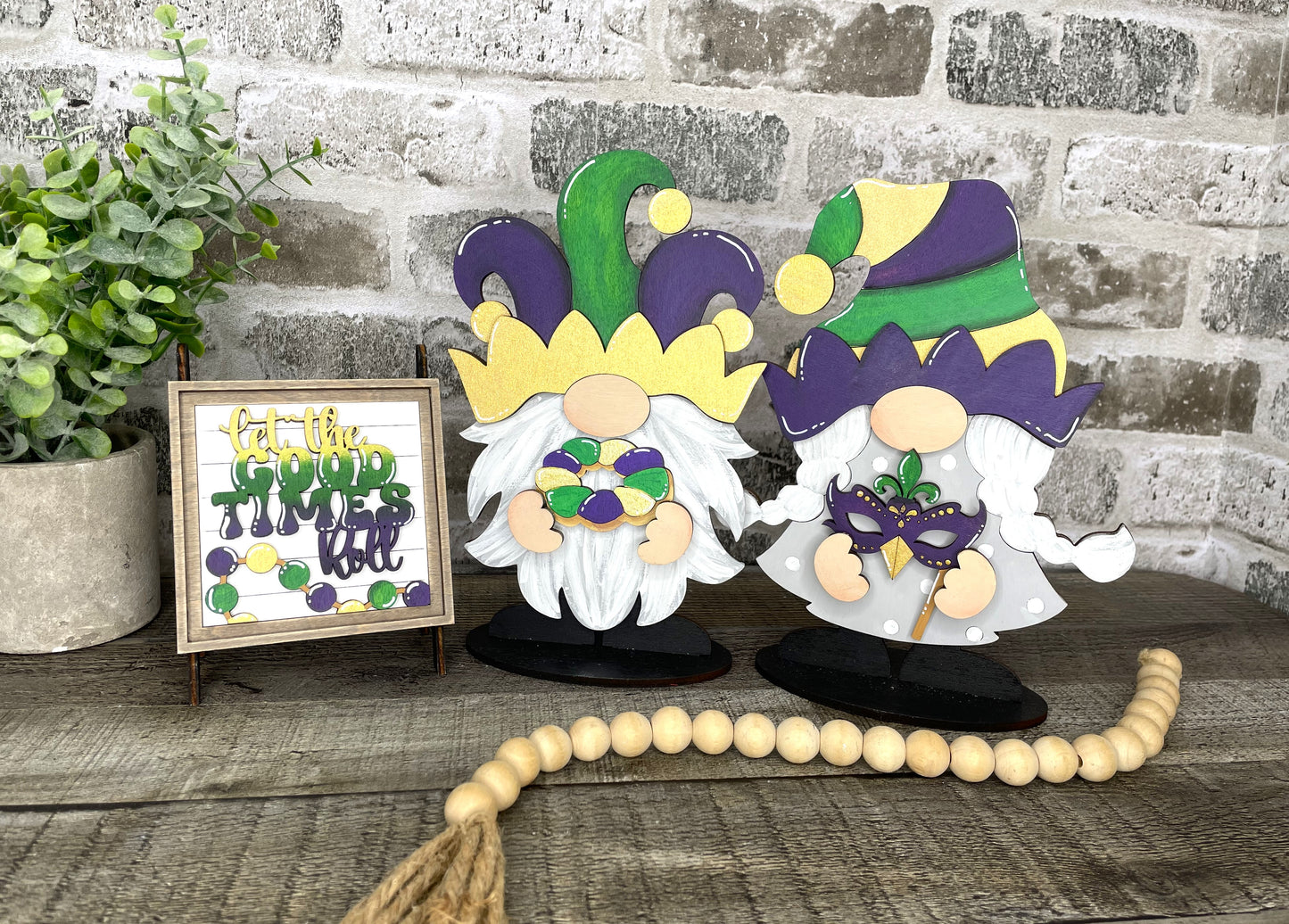 Interchangeable Gnome Insert Set "Mardi Gras"